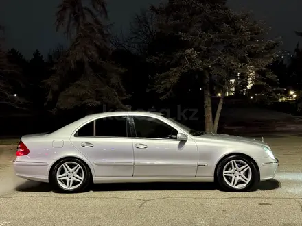 Mercedes-Benz E 500 2003 года за 6 250 000 тг. в Алматы – фото 2