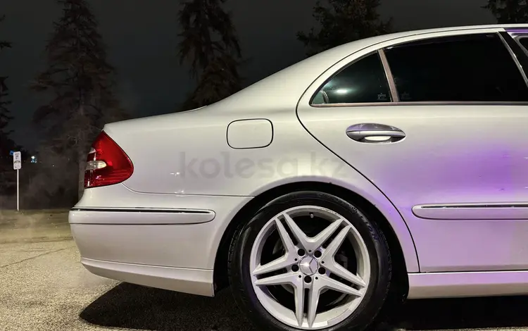 Mercedes-Benz E 500 2003 годаfor6 250 000 тг. в Алматы