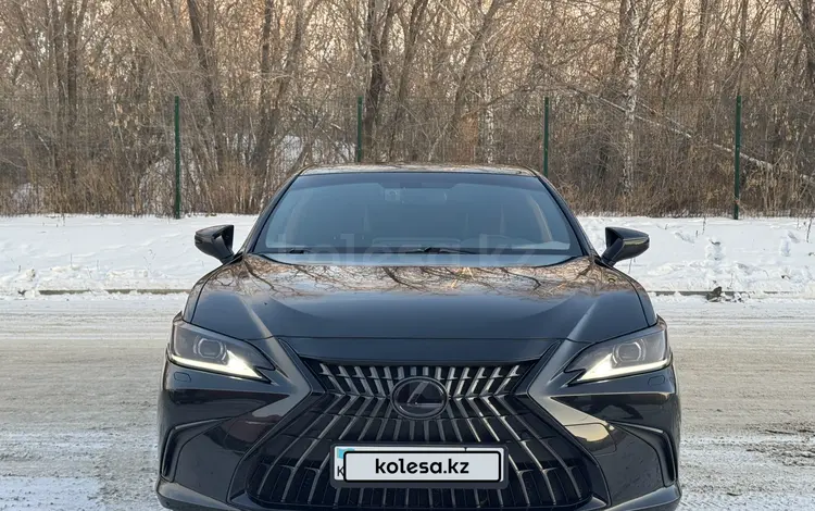 Lexus ES 250 2022 года за 23 500 000 тг. в Павлодар