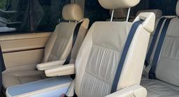 Volkswagen Multivan 2008 года за 8 500 000 тг. в Усть-Каменогорск – фото 3
