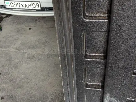 Крышка на багажник Хайлюкс за 350 000 тг. в Караганда – фото 4