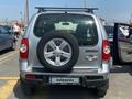 Chevrolet Niva 2015 годаfor3 300 000 тг. в Атырау – фото 4