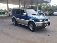 Nissan Mistral, 1998