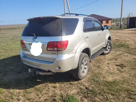 Toyota Fortuner 2006 года за 8 900 000 тг. в Актобе – фото 5