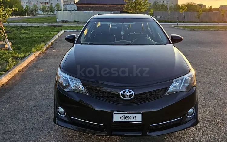 Toyota Camry 2014 года за 6 800 000 тг. в Уральск
