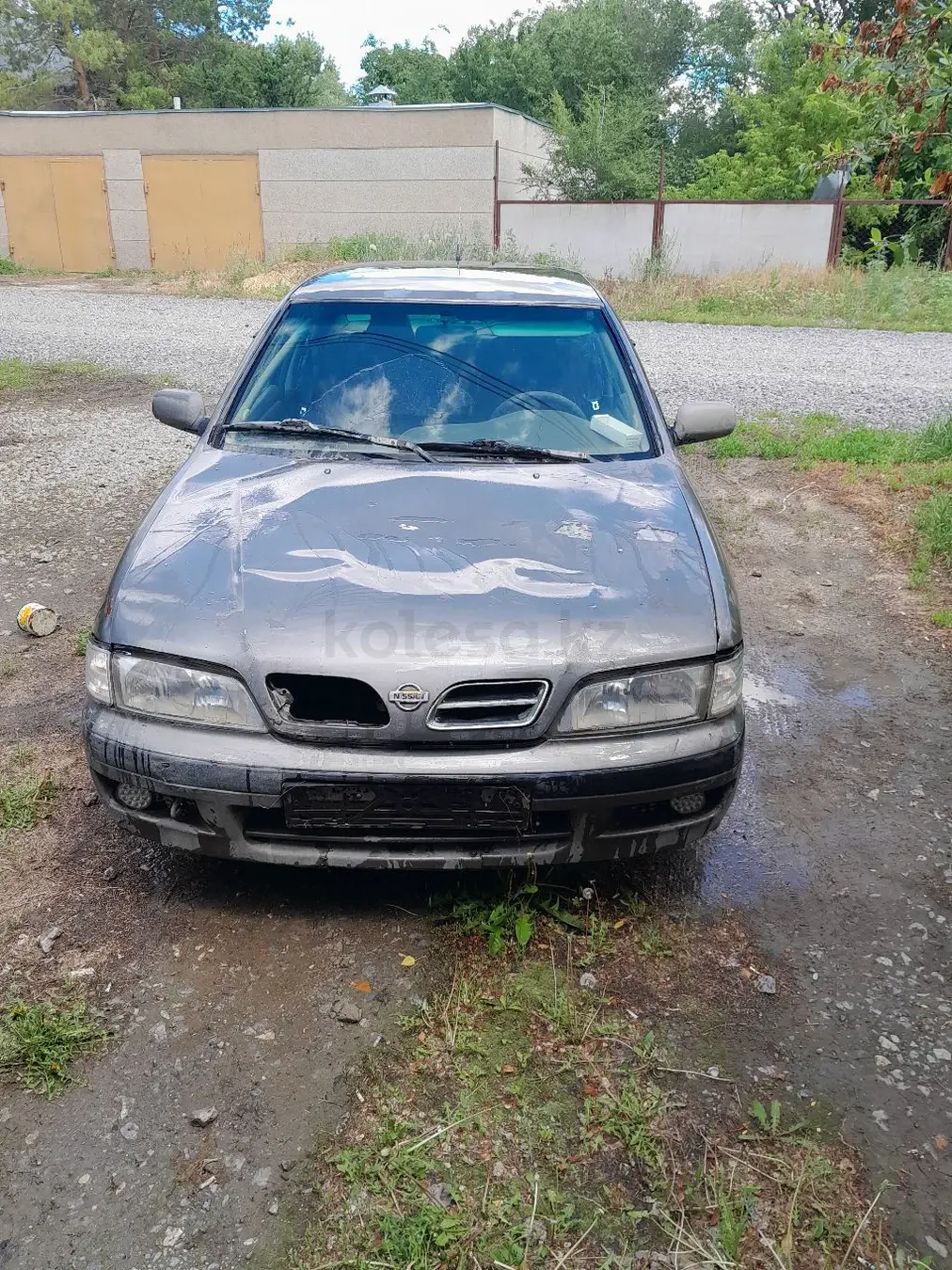 Nissan Primera, 1998
