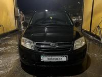 ВАЗ (Lada) Granta 2190 2014 годаfor2 800 000 тг. в Уральск