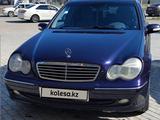 Mercedes-Benz C 180 2001 года за 3 100 000 тг. в Усть-Каменогорск