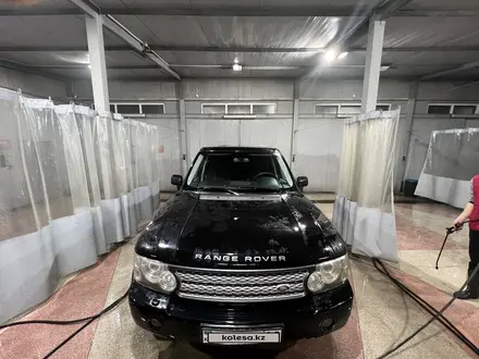 Land Rover Range Rover 2006 года за 5 200 000 тг. в Алматы – фото 4