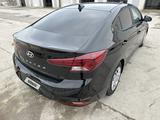 Hyundai Elantra 2020 года за 5 900 000 тг. в Актау – фото 4