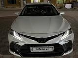 Toyota Camry 2023 года за 17 000 000 тг. в Актобе