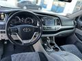 Toyota Highlander 2015 года за 13 500 000 тг. в Алматы – фото 5