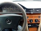 Mercedes-Benz E 230 1991 годаfor1 000 000 тг. в Кордай – фото 3