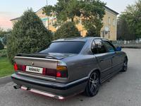 BMW 520 1990 года за 850 000 тг. в Шу