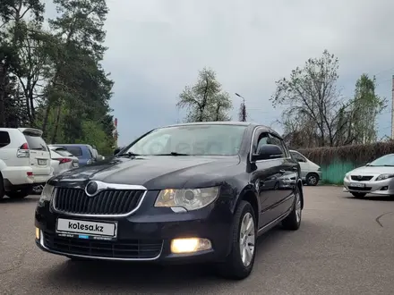 Skoda Superb 2011 года за 4 500 000 тг. в Алматы – фото 3