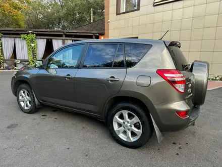 Toyota RAV4 2010 года за 9 400 000 тг. в Караганда – фото 3