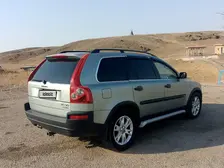 Volvo XC90, 2004