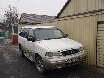 Mazda MPV 1996 года за 1 800 000 тг. в Караганда