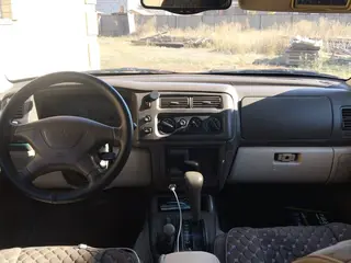 Mitsubishi Montero Sport