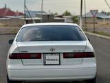 Toyota Camry 1998 года за 2 650 000 тг. в Алматы – фото 4
