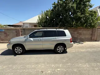 Toyota Highlander, 2004