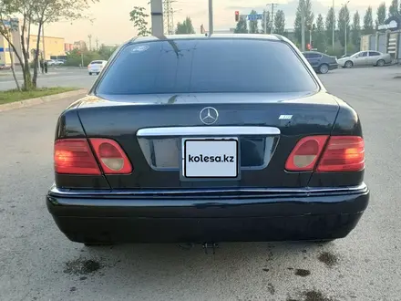 Mercedes-Benz E 280 1997 года за 2 400 000 тг. в Астана – фото 15