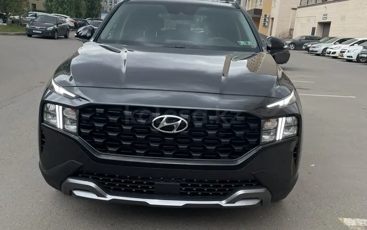 Hyundai Santa Fe 2023 года за 15 400 000 тг. в Астана