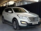 Hyundai Santa Fe 2014 годаүшін13 000 000 тг. в Алматы
