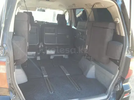 Toyota Alphard 2004 года за 6 600 000 тг. в Актау – фото 3