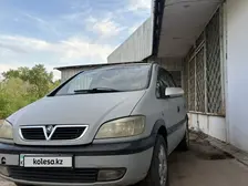 Opel Zafira, 2000