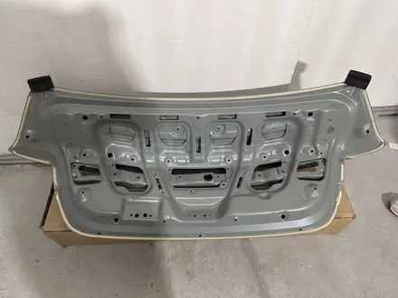 Крышка багажника Kia K5 2020-2023 NEW ORIGINAL за 260 000 тг. в Алматы – фото 7