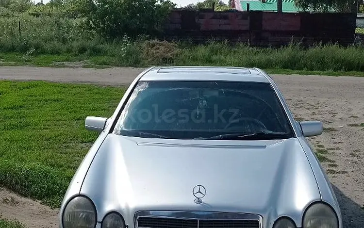 Mercedes-Benz E 200 1997 годаүшін2 300 000 тг. в Павлодар