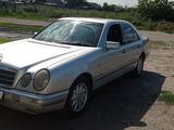 Mercedes-Benz E 200 1997 годаүшін2 400 000 тг. в Павлодар – фото 3