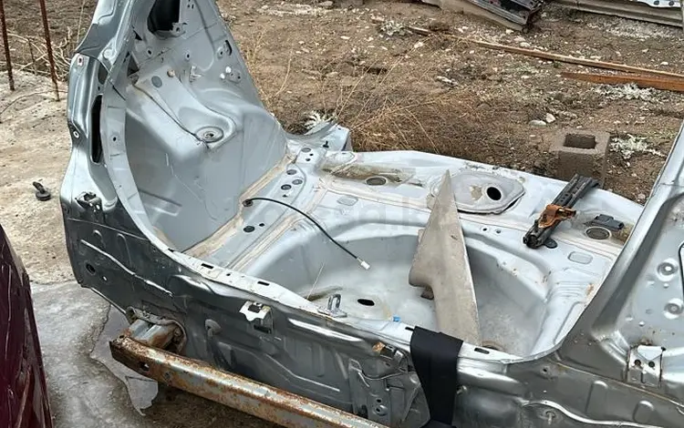 Привозной на toyota yaris, заднее крыло тойота ярис крыло заднее задняя чүшін150 000 тг. в Алматы