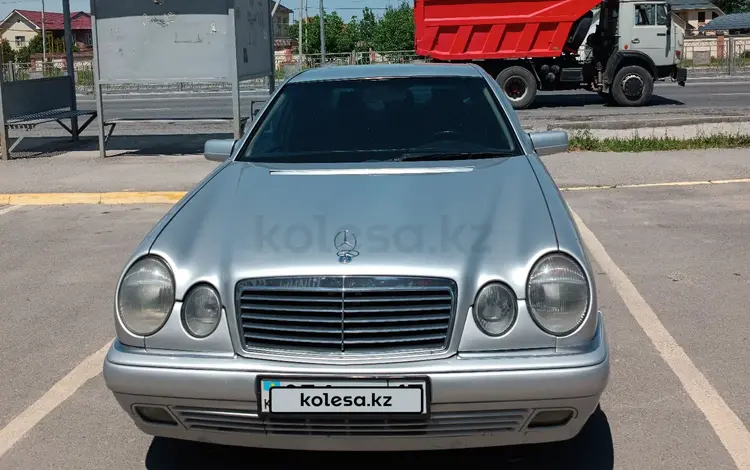 Mercedes-Benz E 200 1999 годаүшін2 850 000 тг. в Шымкент