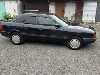 Audi 80