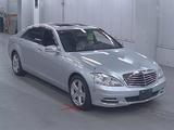 Mercedes-Benz S 550 2012 года за 1 000 000 тг. в Алматы