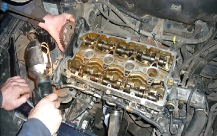 Услуги автосервиса ремонт двигателя замена масла ремонт двигателя Наш авто в Алматы