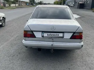 Mercedes-Benz 190