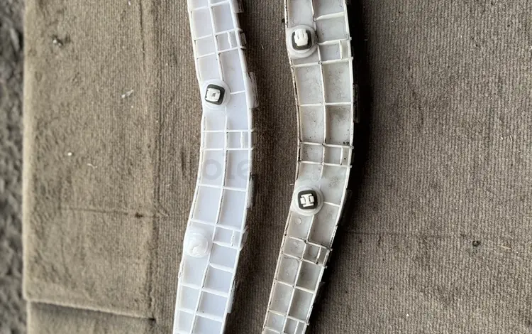 Саласка Крепление Задний Бампер Митсубиси Паджеро 4 за 20 000 тг. в Алматы