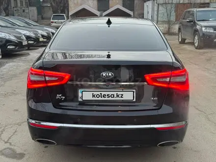 Kia K7 2015 года за 8 800 000 тг. в Алматы – фото 9