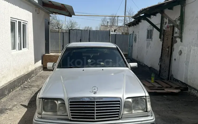 Mercedes-Benz E 200 1994 года за 1 700 000 тг. в Алматы
