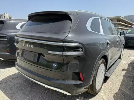 Zeekr 8x Ultra 2026 года за 33 000 000 тг. в Алматы – фото 4