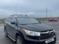 Toyota Highlander 2014 годаүшін14 700 000 тг. в Астана