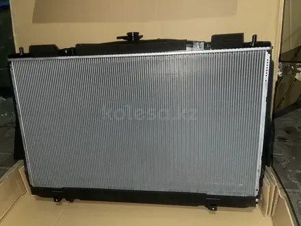 Радиатор основной новый оригинал за 165 000 тг. в Алматы – фото 3
