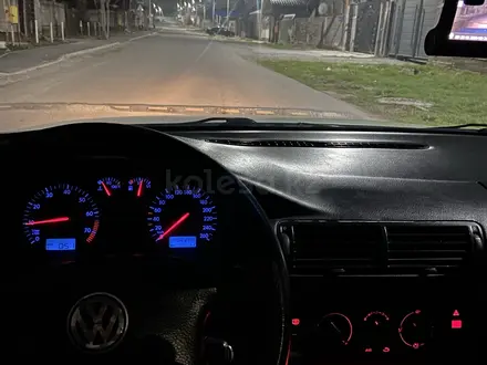 Volkswagen Passat 1998 года за 900 000 тг. в Шымкент – фото 14