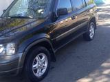 Honda CR-V 1998 года за 3 200 000 тг. в Семей – фото 2