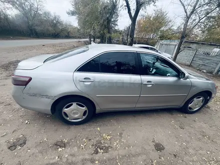 Toyota Camry 2007 года за 5 300 000 тг. в Павлодар – фото 2