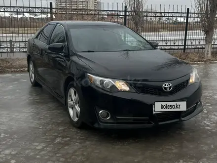 Toyota Camry 2014 года за 7 500 000 тг. в Атырау – фото 3