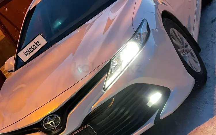 Toyota Camry 2018 года за 13 000 000 тг. в Павлодар